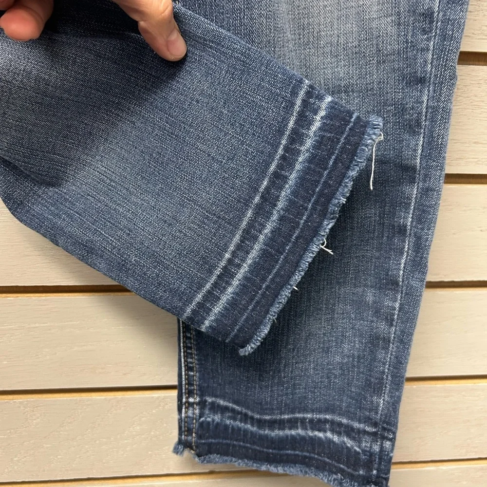 Silver Jeans Women's Faded Blue Skinny Jean Capri - Picture 5 of 7